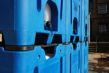 Francis Ward - supplier of reusable industrial bulk containers.